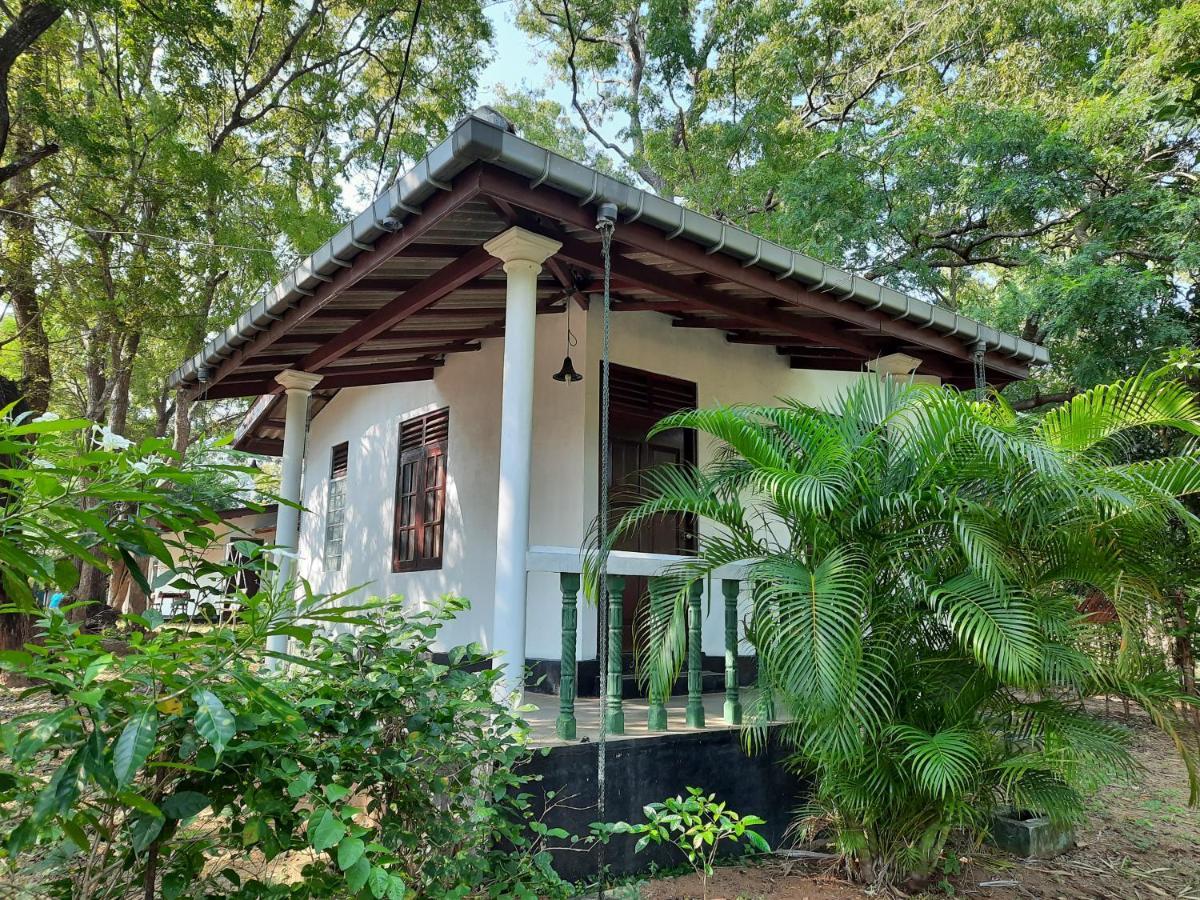 Hotel Katagamuwa Rest Kataragama Exterior foto